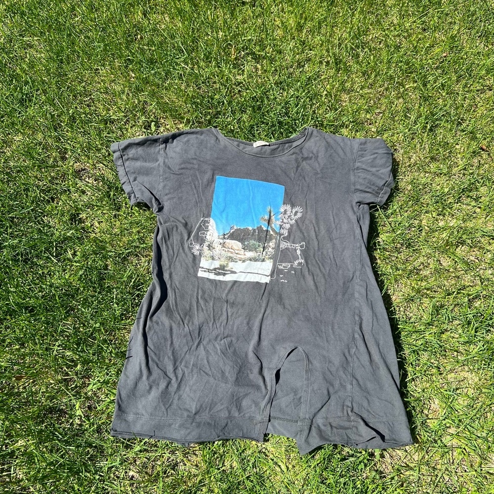 Free People Gray and Blue Short Sleeve Tee Asymmetrical
